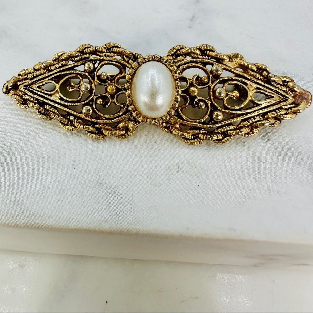 Vintage Filigree Bar Brooch Pin Cabochon Faux Pearl Gold Tone Romantic Dainty